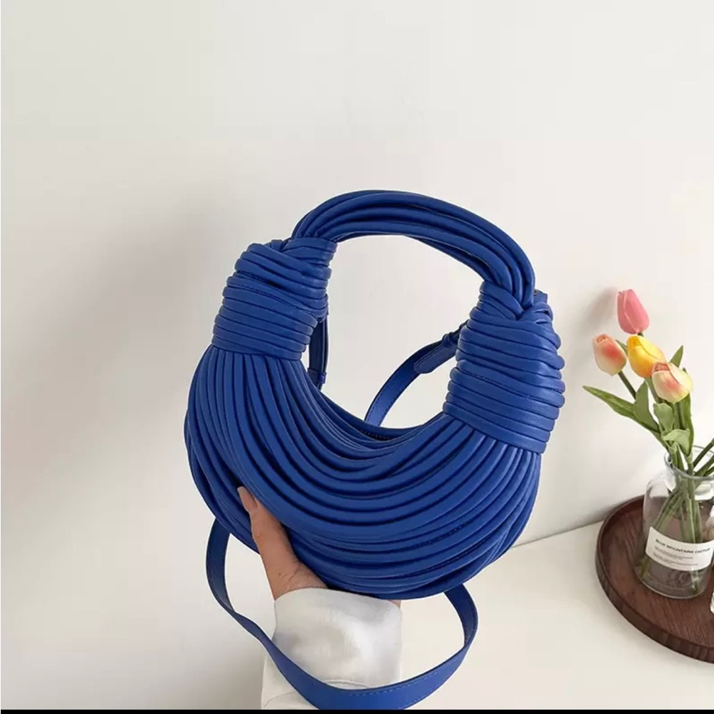 Adorable blue mini rope bag -